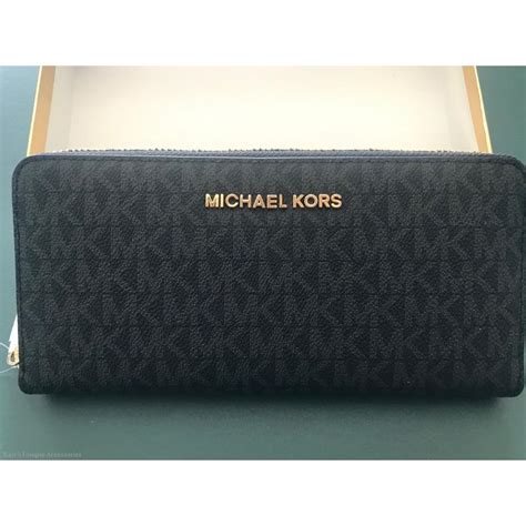 michael kors giftables large zip around continental wallet|Michael kors zip around wallet + FREE SHIPPING .